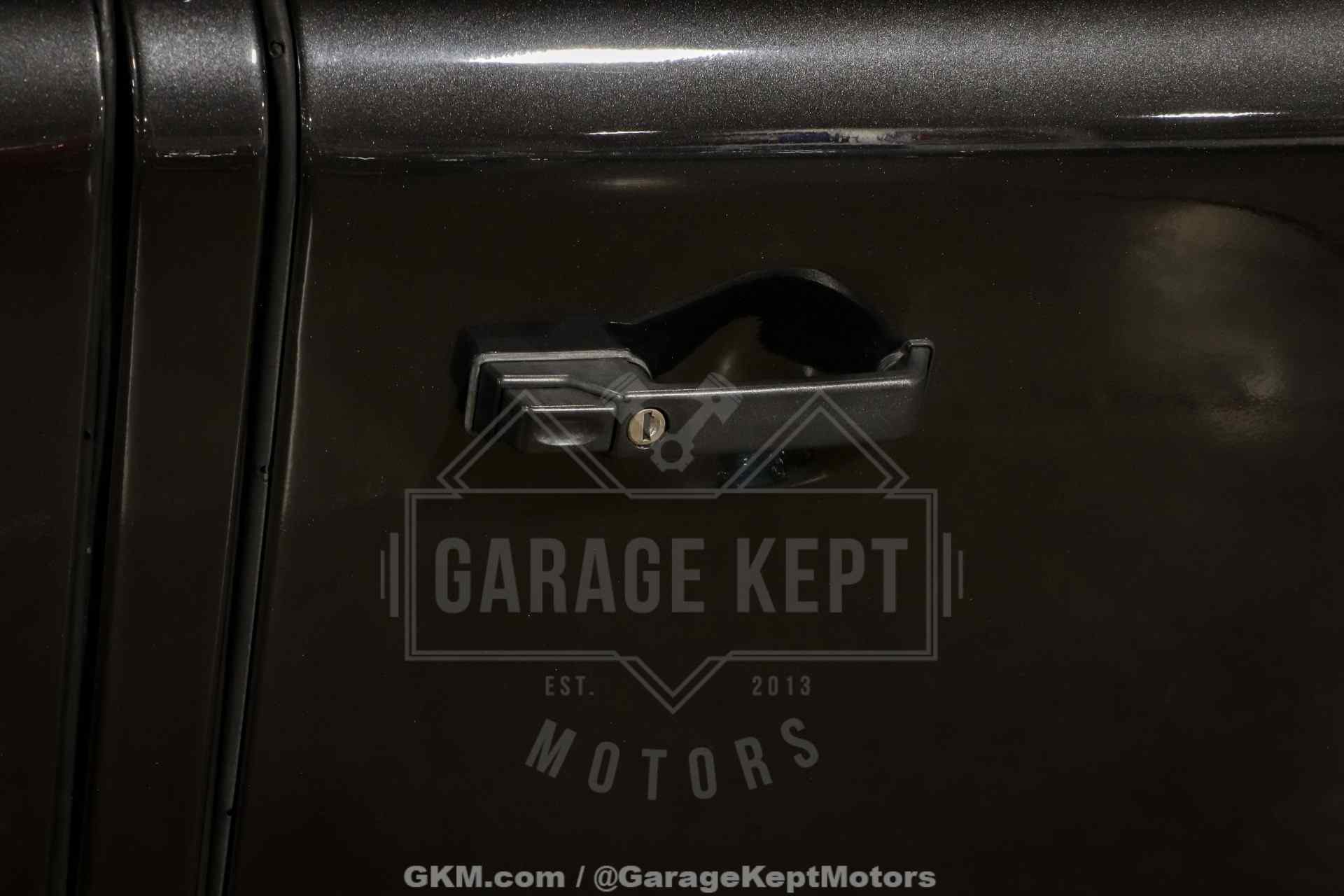 2000 Land Rover Defender 130