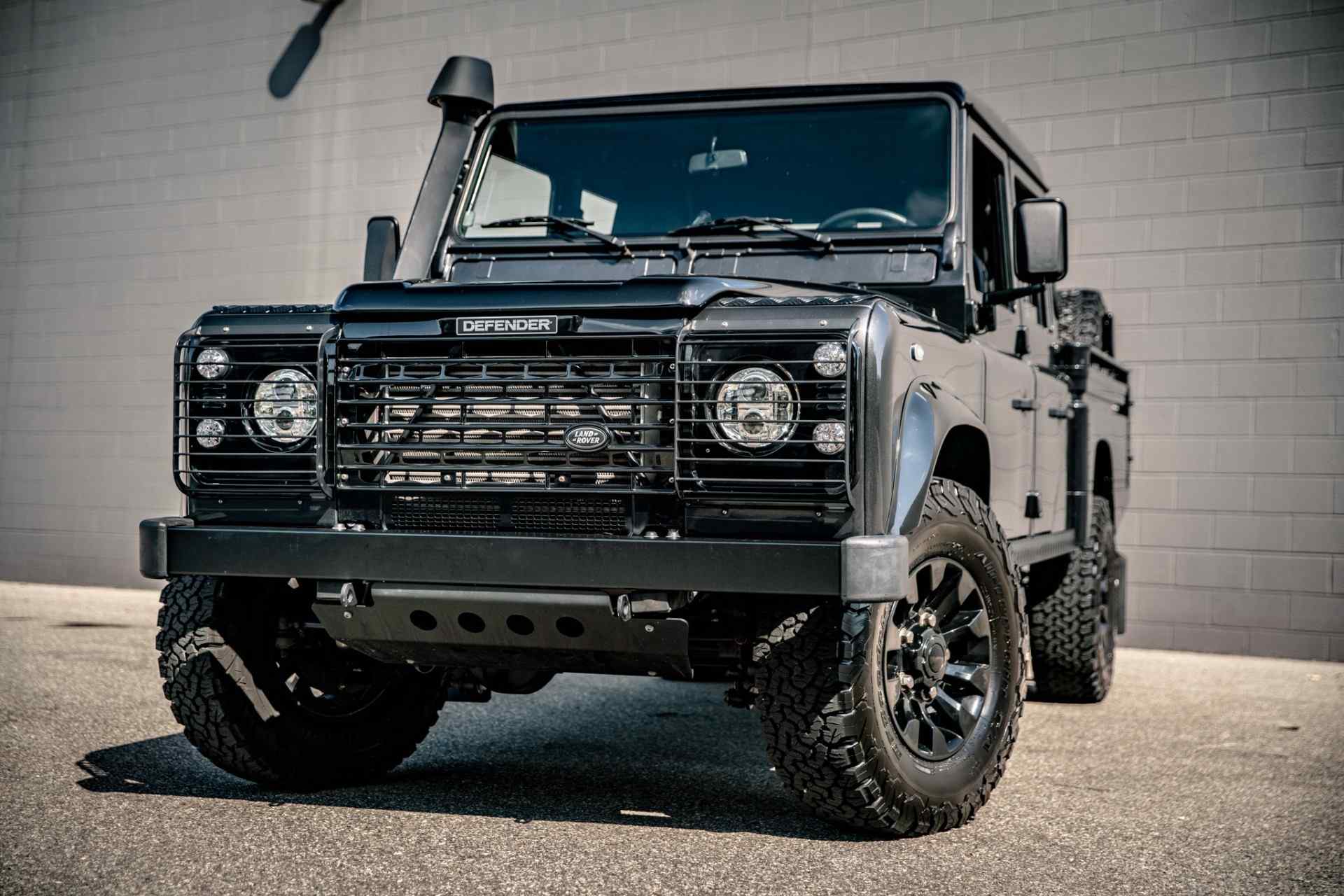 2000 Land Rover Defender 130 - 3