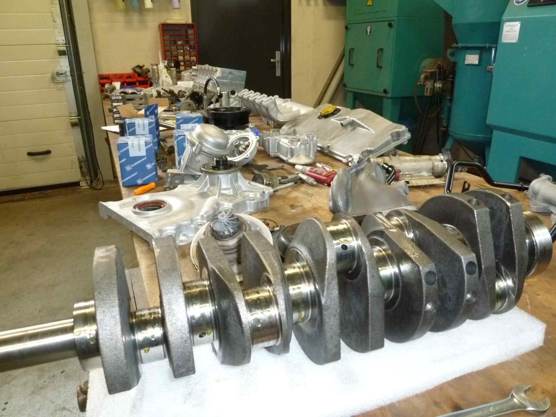 2000 Land Rover Defender 130