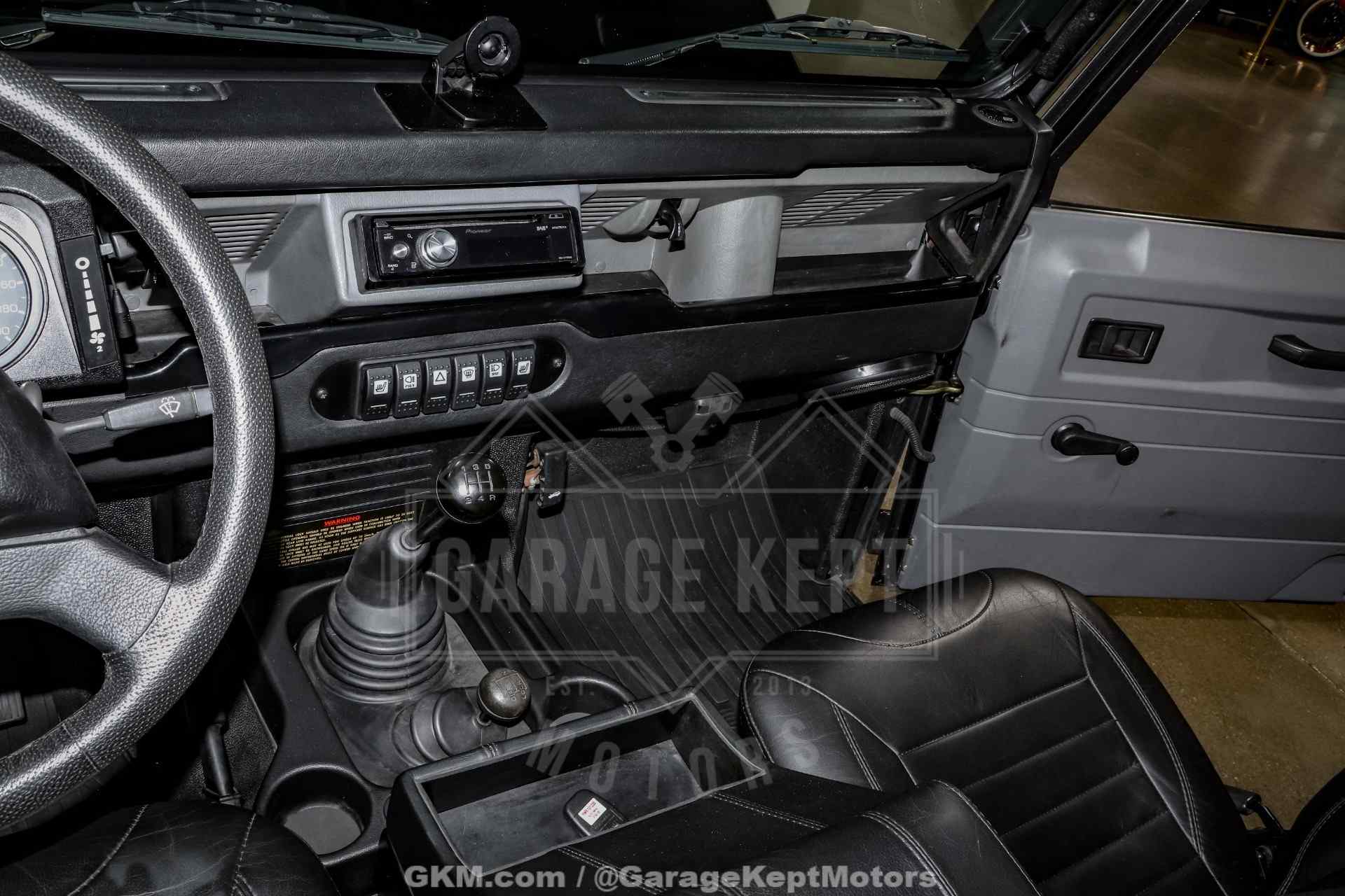 2000 Land Rover Defender 130