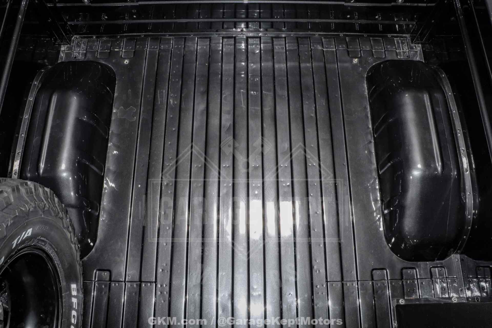 2000 Land Rover Defender 130