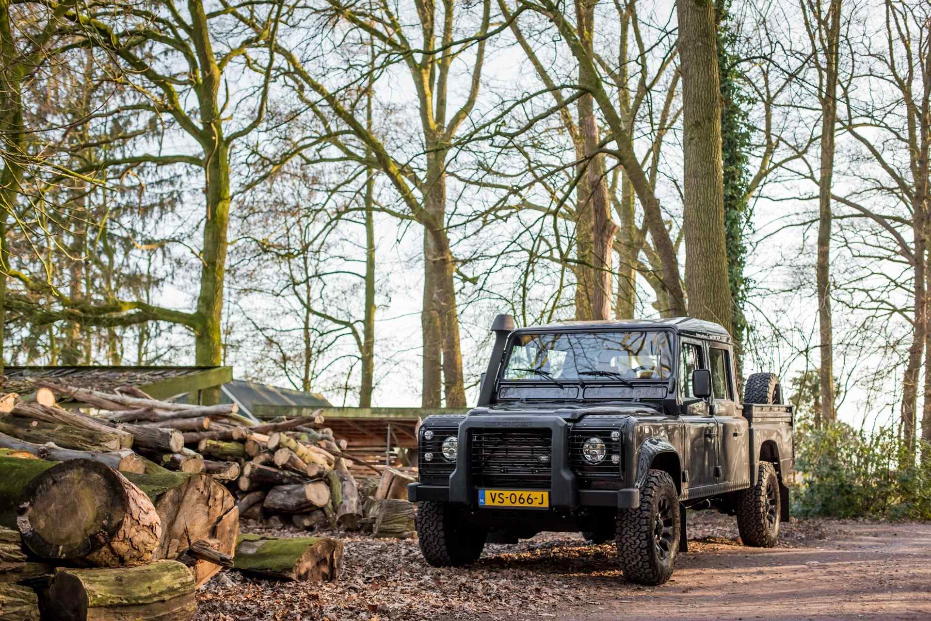 2000 Land Rover Defender 130