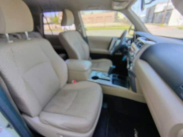 2013 Toyota 4Runner SR5