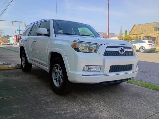 2013 Toyota 4Runner SR5