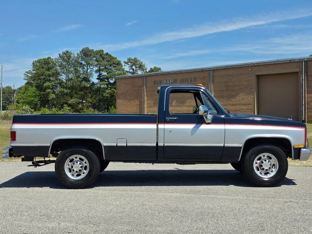 1984 Chevrolet C20 Silverado - 2