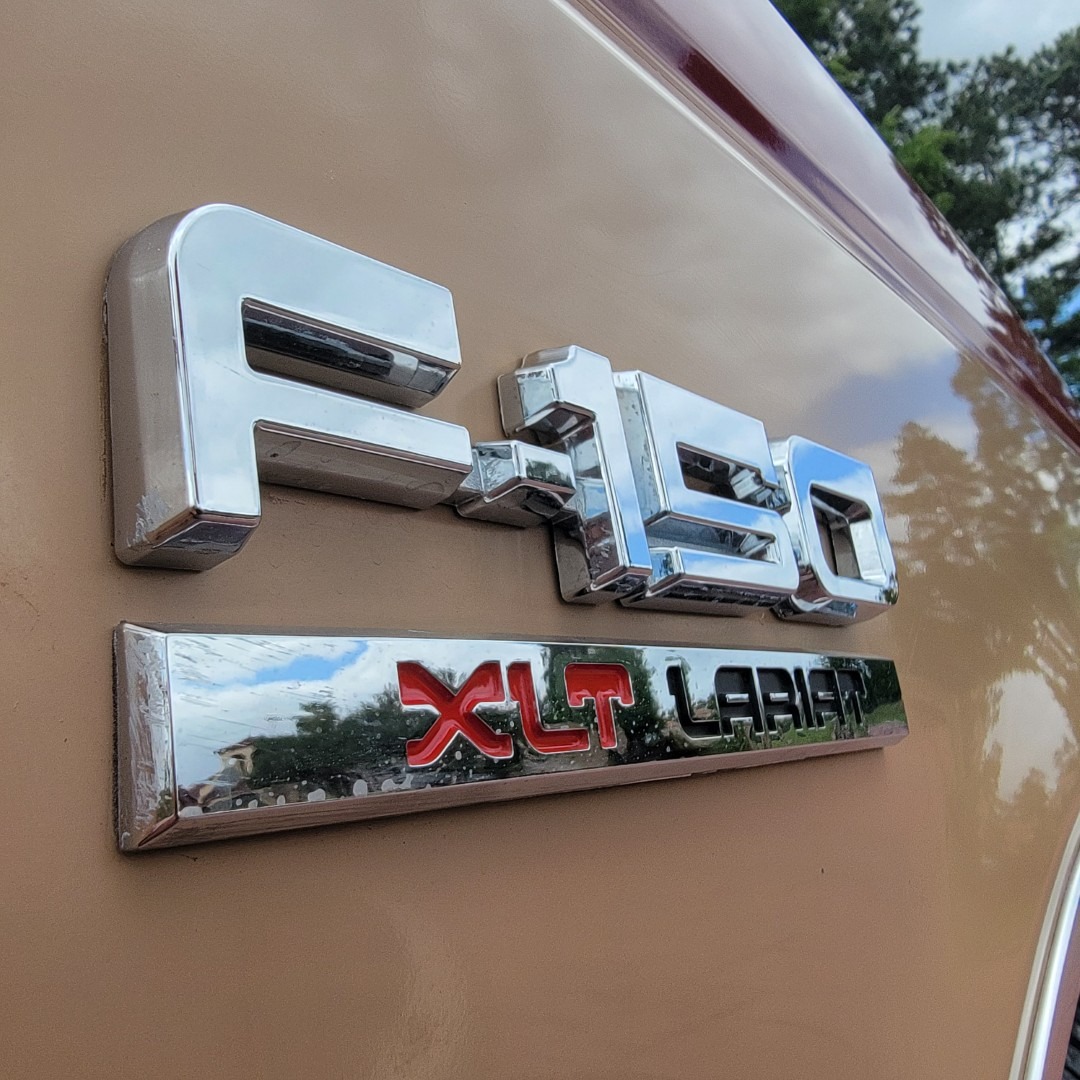 1987 Ford F-150 XLT Lariat