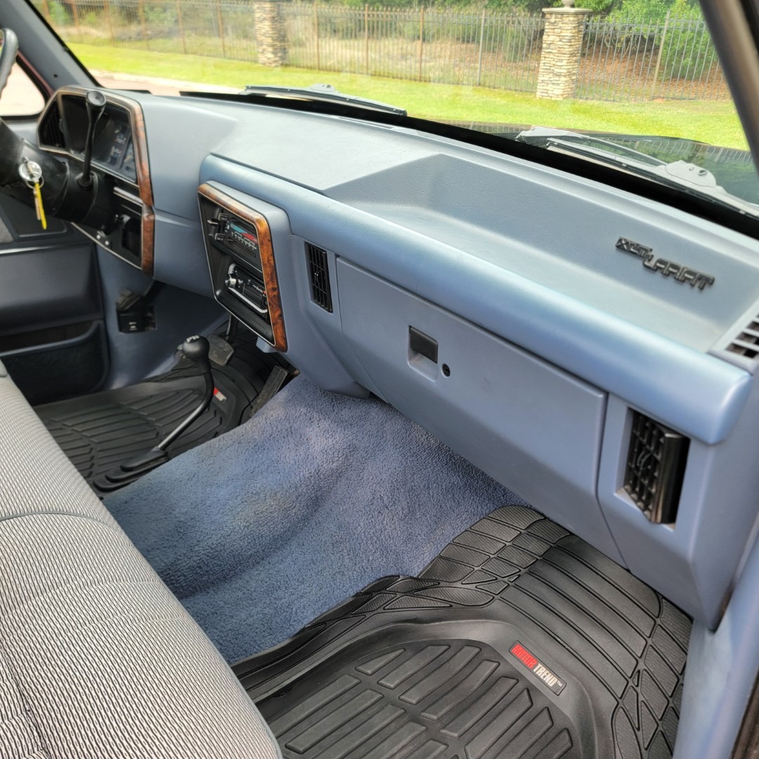 1989 Ford F-250 XLT Lariat
