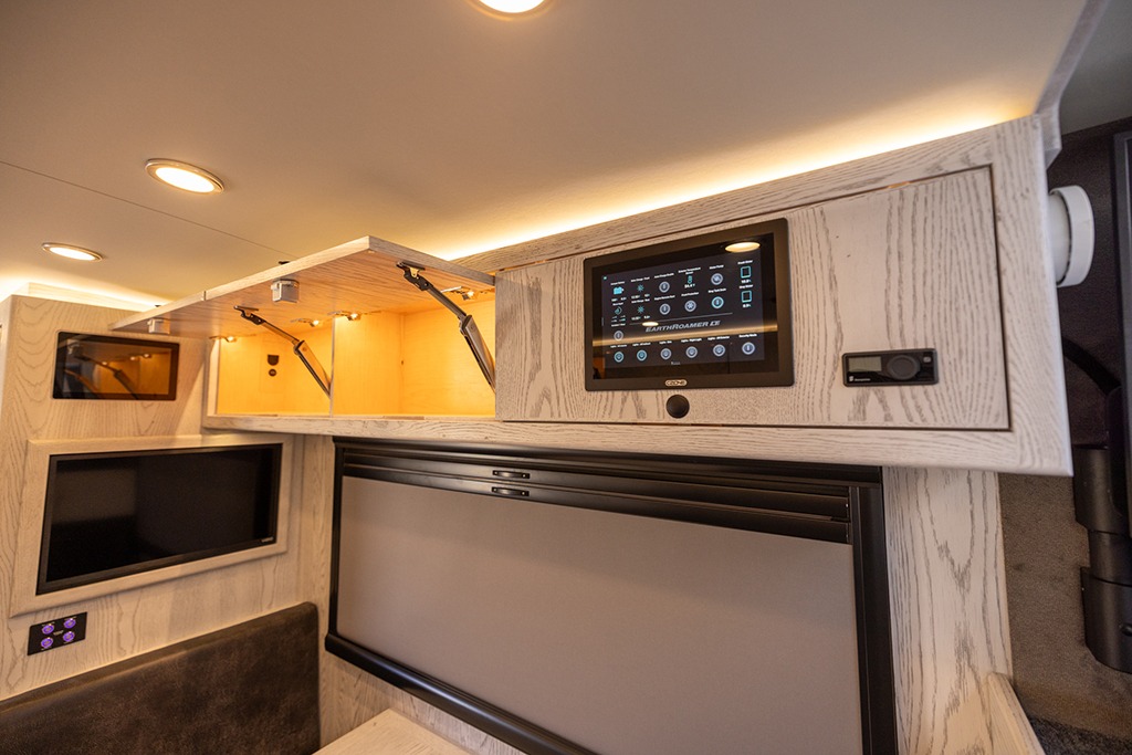 2024 EarthRoamer XV-LTi 126