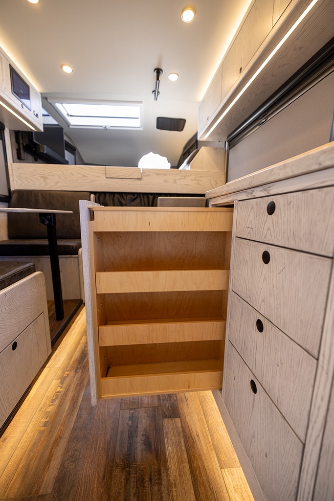 2024 EarthRoamer XV-LTi 126