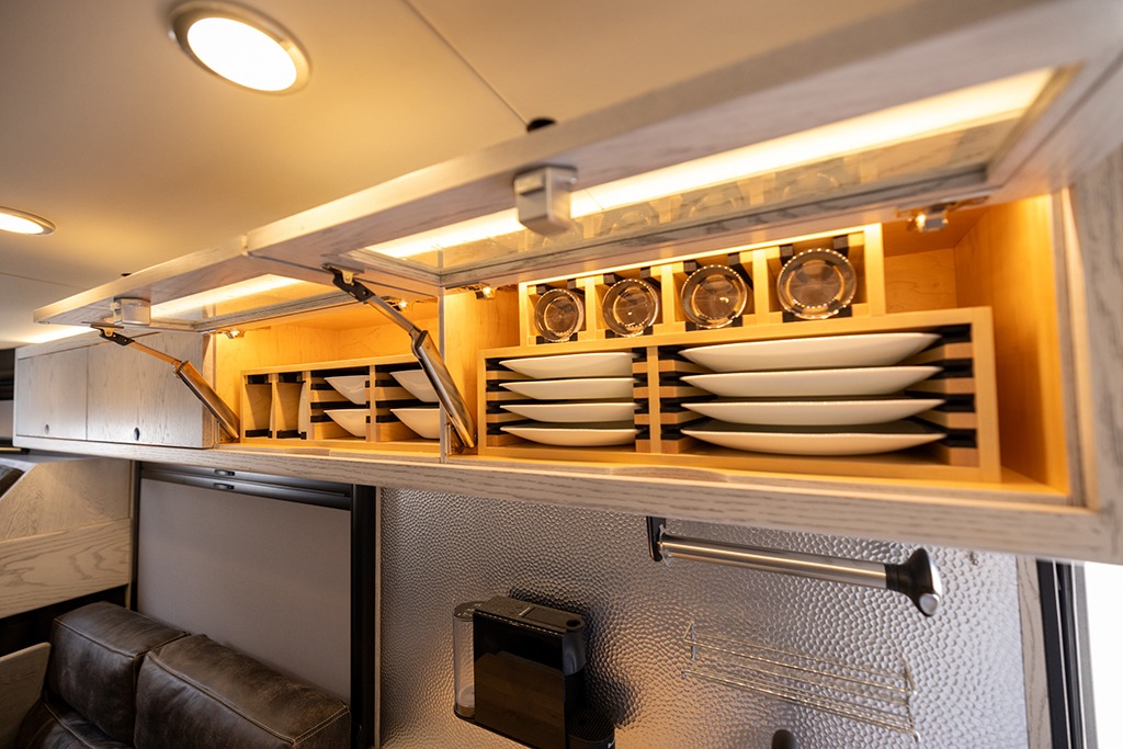 2024 EarthRoamer XV-LTi 126