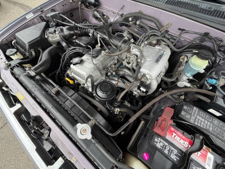 Refurbished 1998 Toyota Tacoma SR5