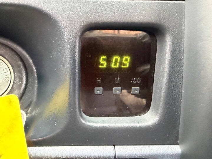 Refurbished 1998 Toyota Tacoma SR5