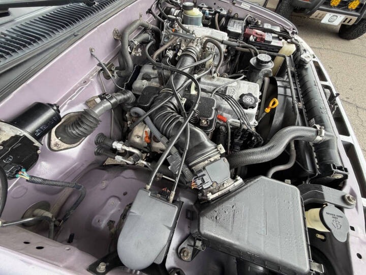 Refurbished 1998 Toyota Tacoma SR5