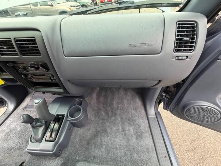Refurbished 1998 Toyota Tacoma SR5