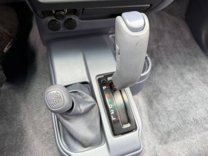 Refurbished 1998 Toyota Tacoma SR5