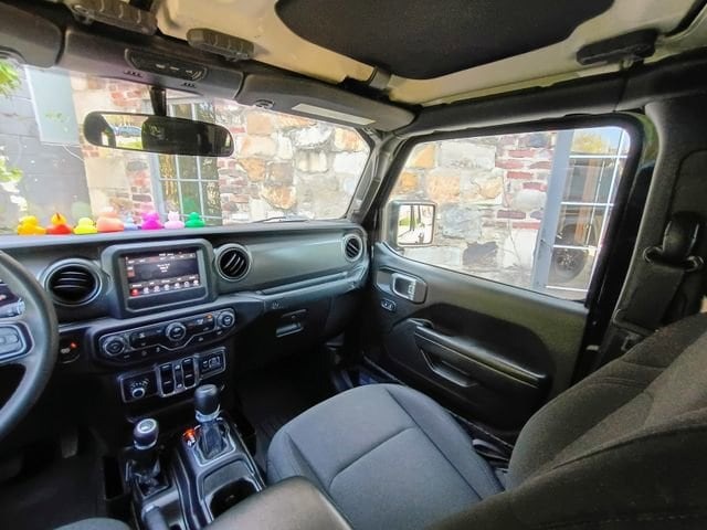 2023 Jeep Gladiator Sport S