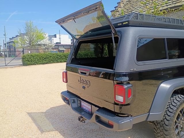 2023 Jeep Gladiator Sport S