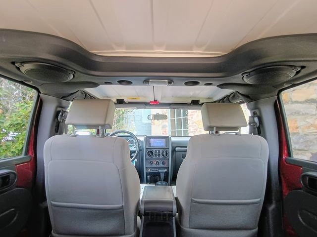 2010 Jeep Wrangler Unlimited Sport