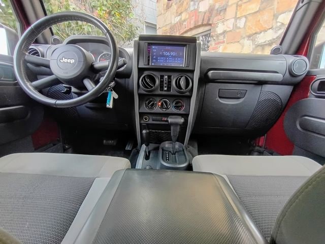 2010 Jeep Wrangler Unlimited Sport