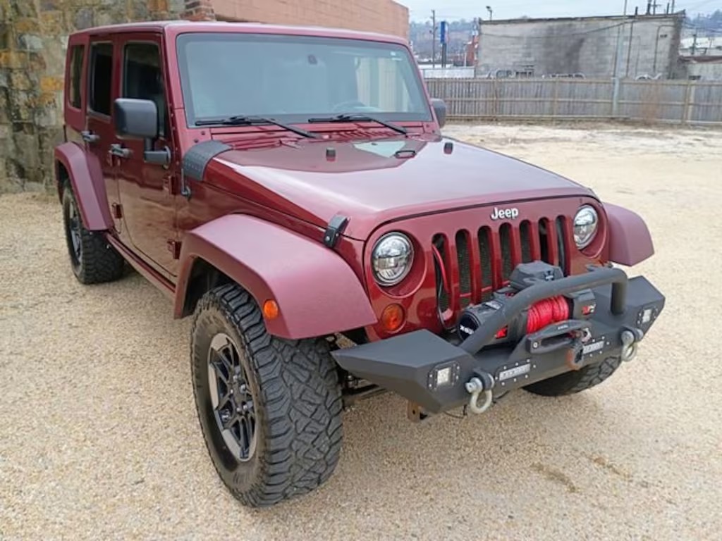 2010 Jeep Wrangler Unlimited Sport - 2