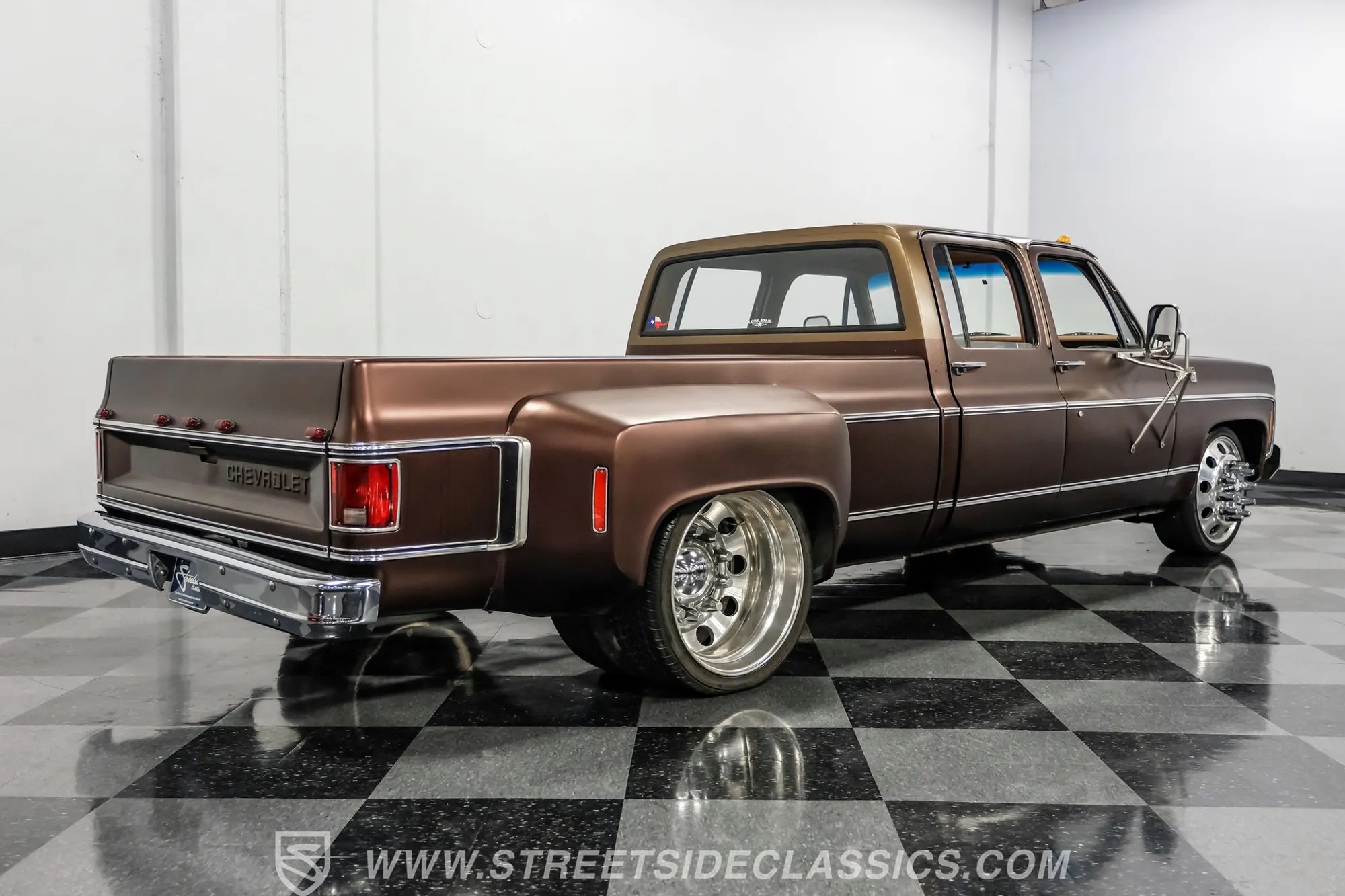 1978 Chevrolet C30 3+3 Dually Restomod