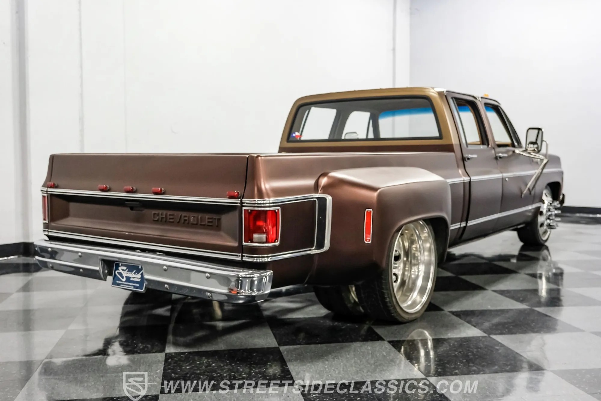 1978 Chevrolet C30 3+3 Dually Restomod