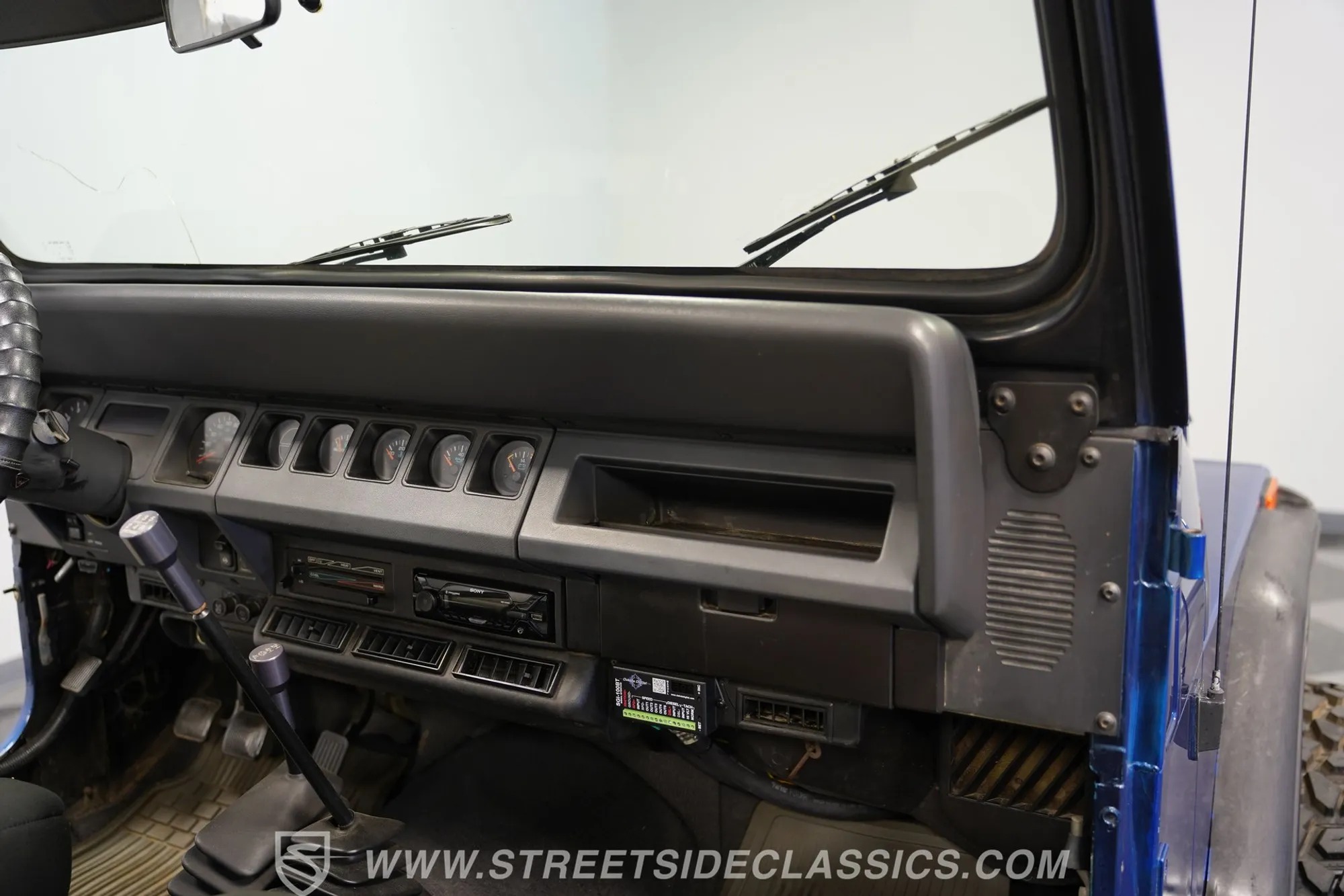 1995 Jeep Wrangler YJ Custom Restomod