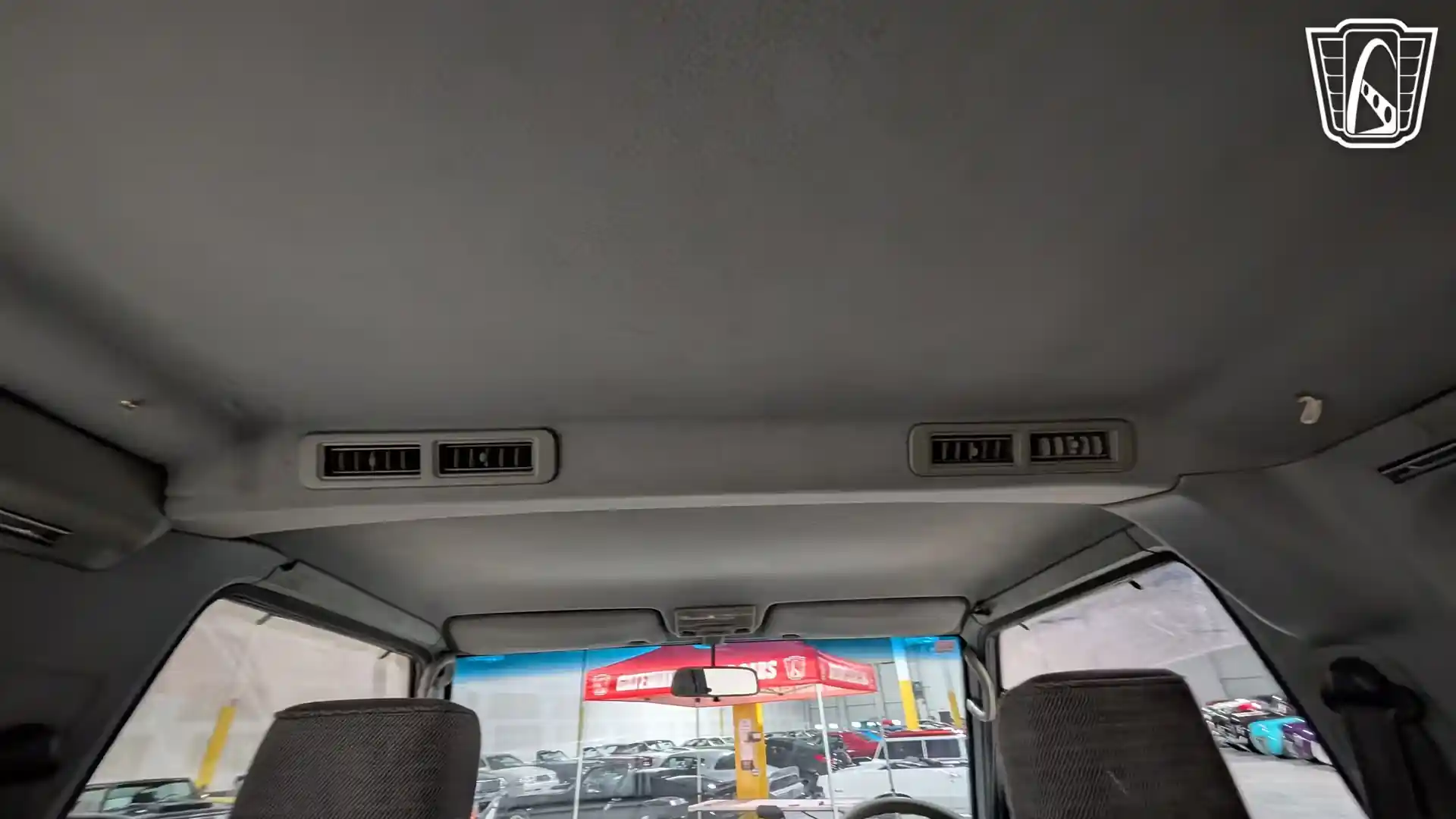 1995 Mitsubishi Delica