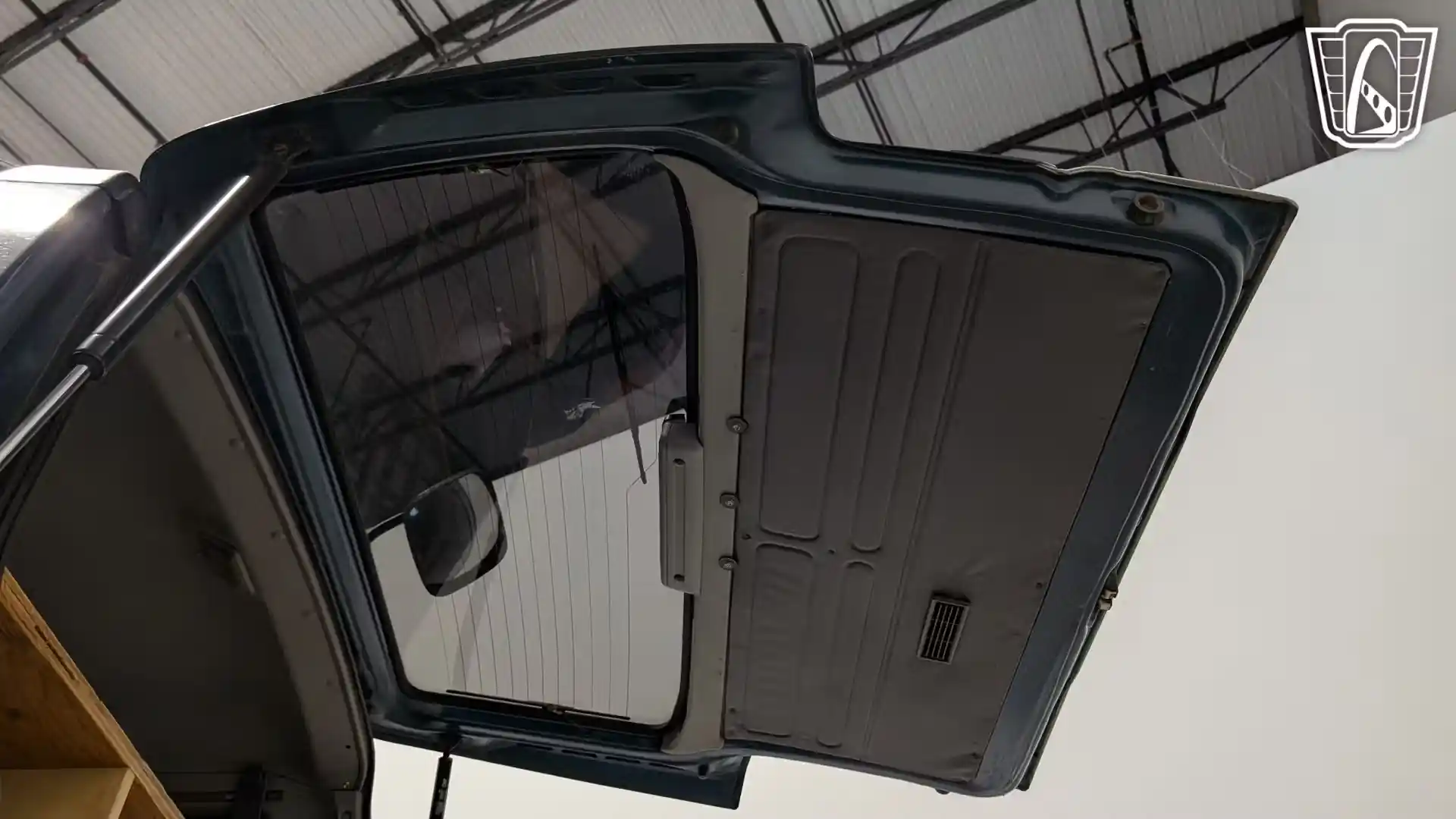 1995 Mitsubishi Delica