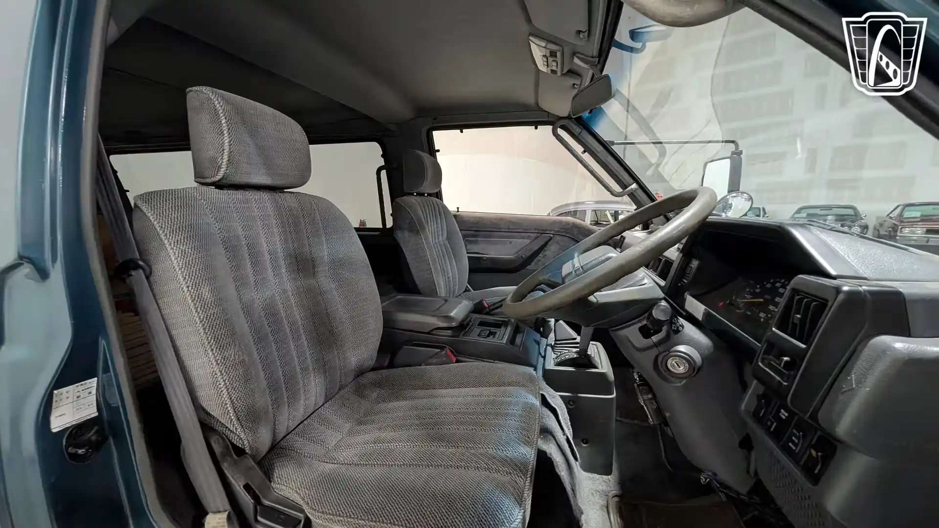 1995 Mitsubishi Delica