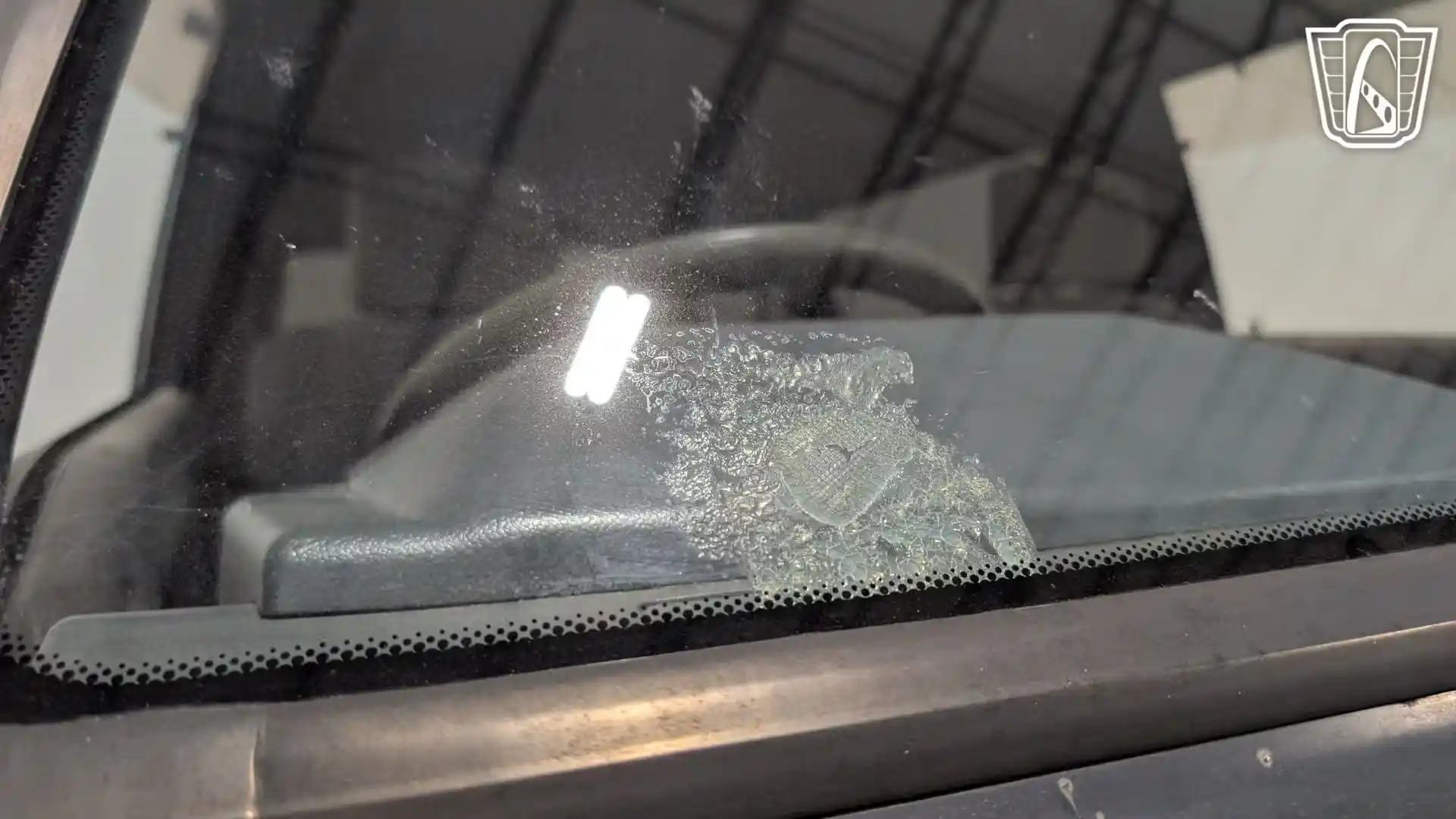 1995 Mitsubishi Delica