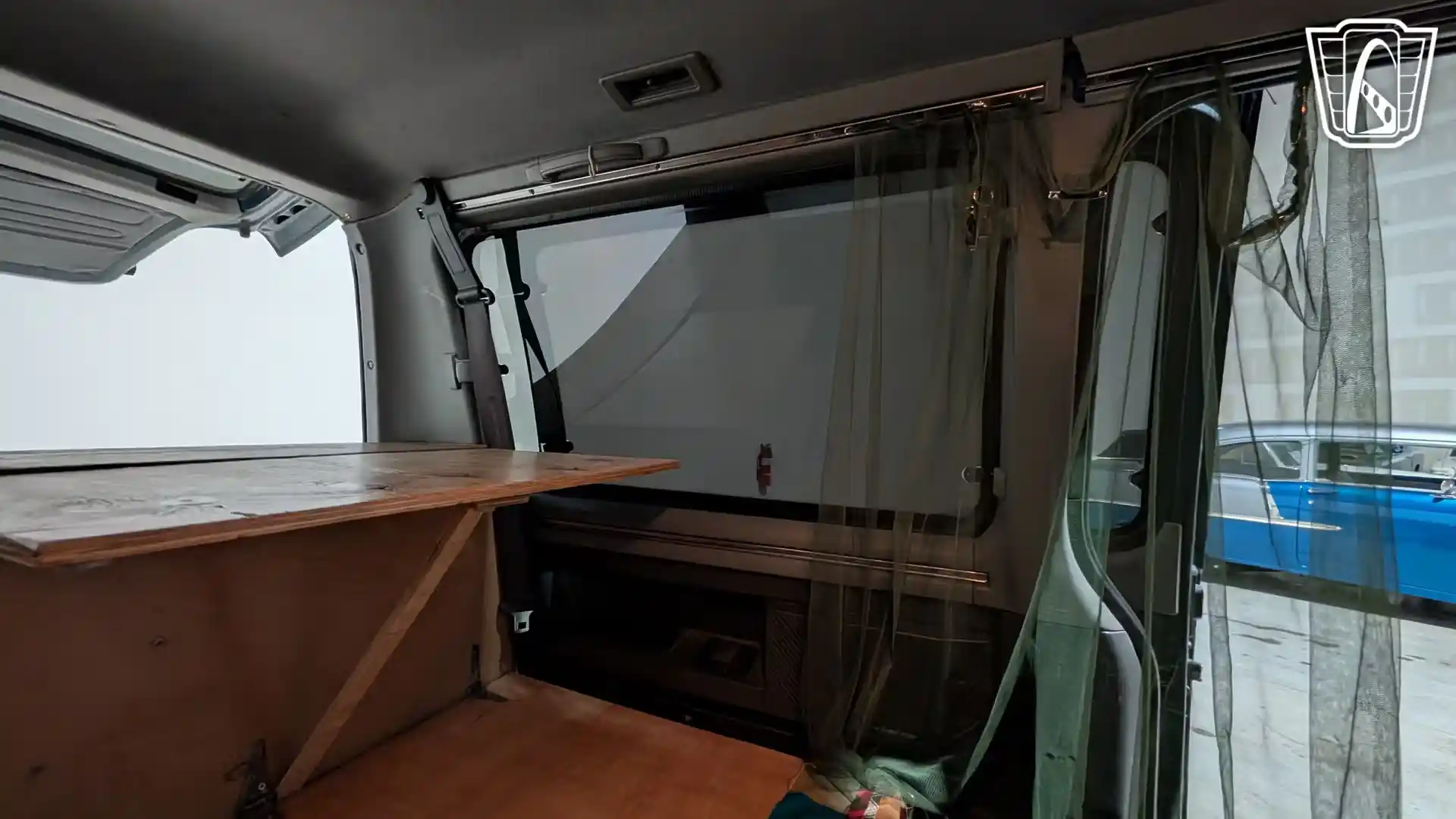 1995 Mitsubishi Delica