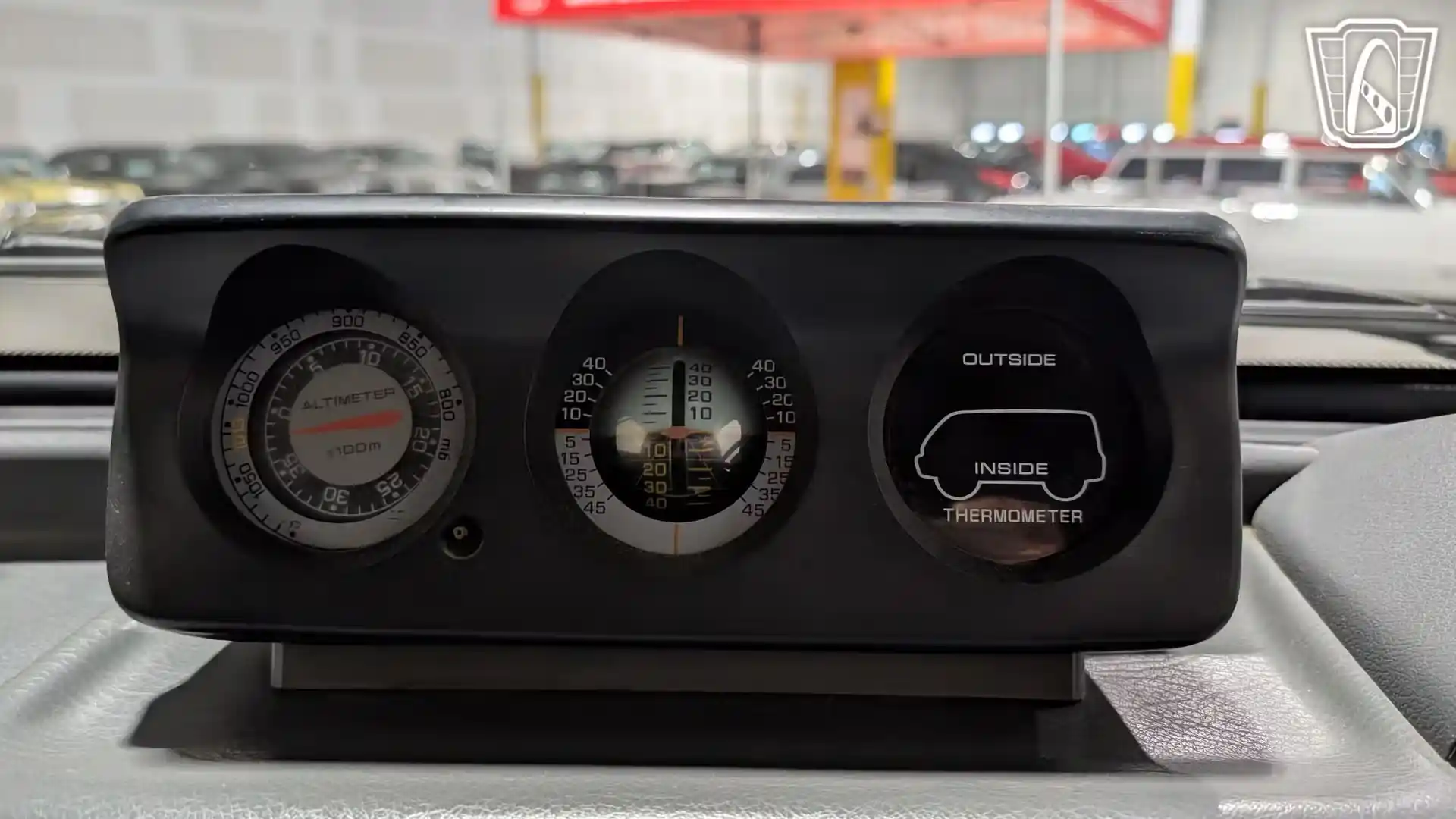 1995 Mitsubishi Delica