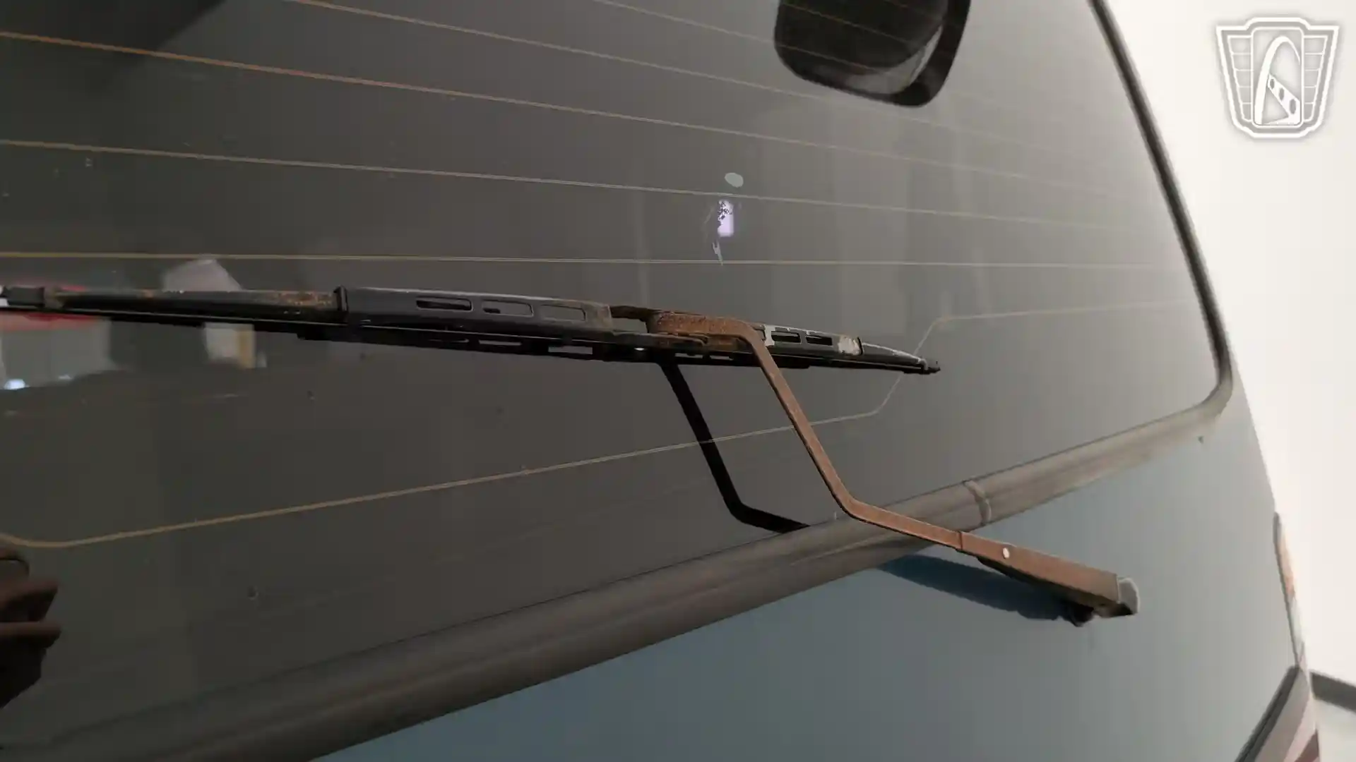 1995 Mitsubishi Delica