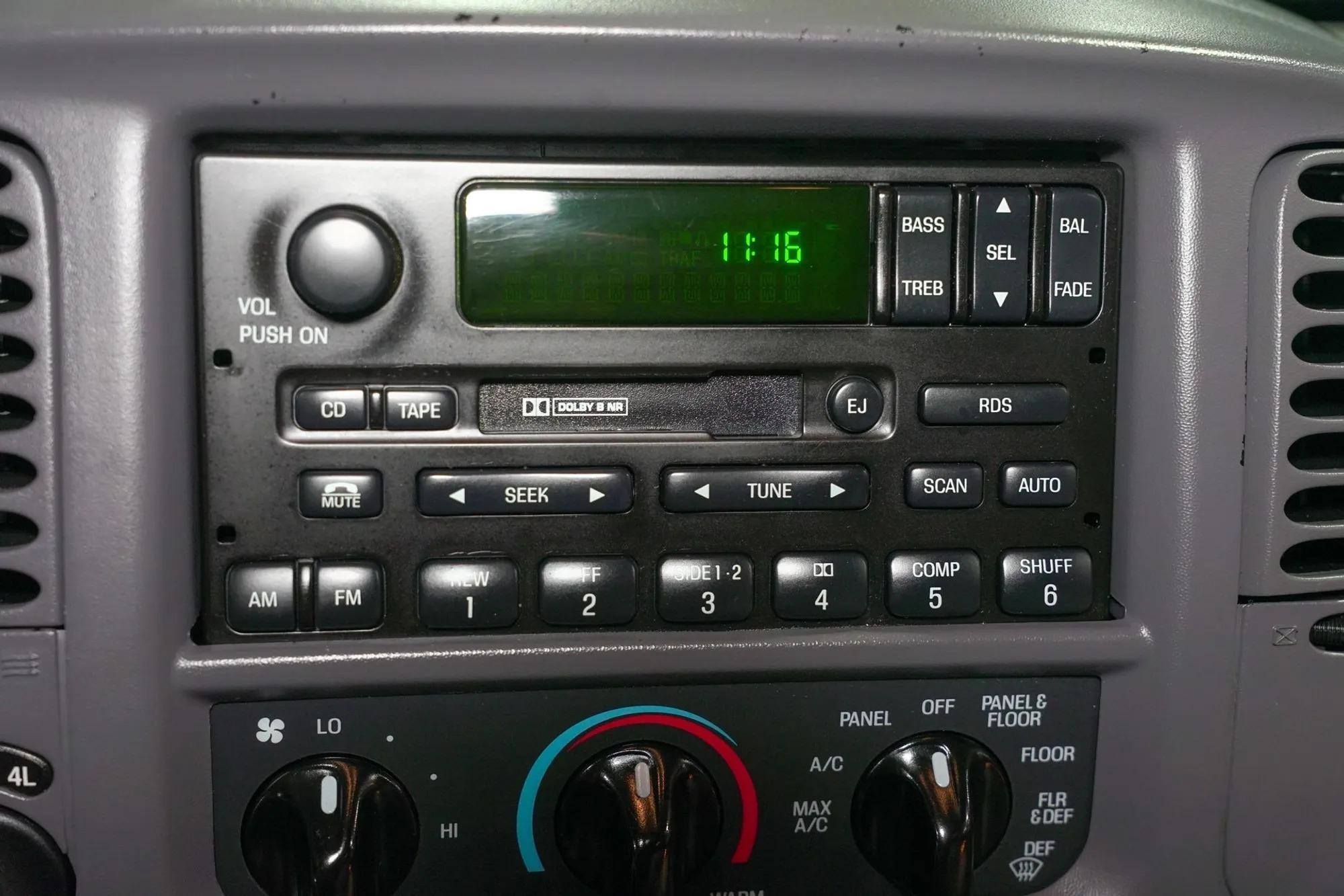 2001 Ford F-150 Lariat 4×4