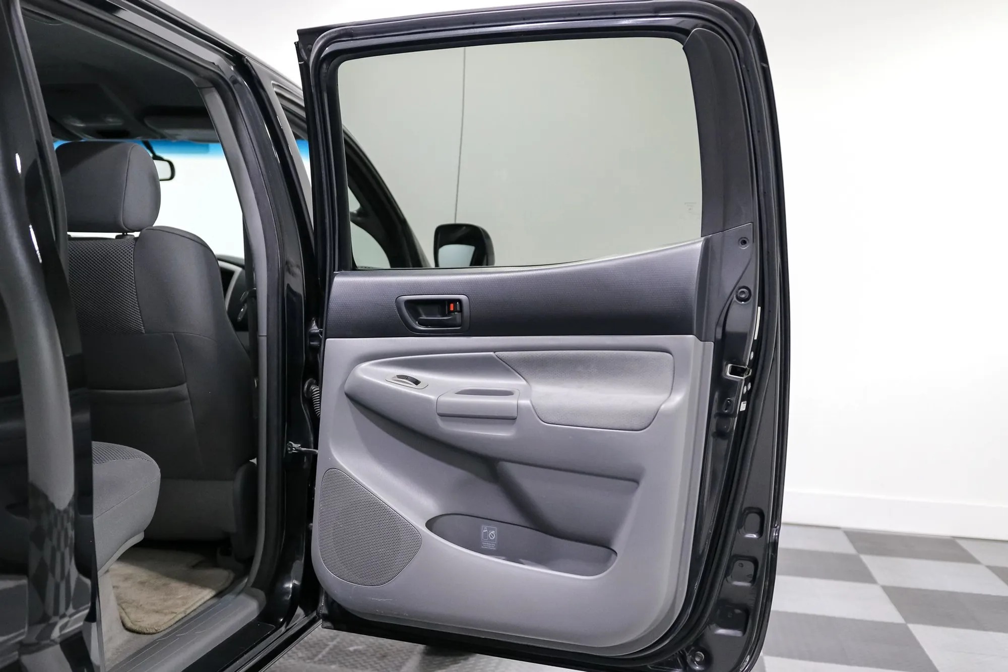 LS-Powered 2006 Toyota Tacoma