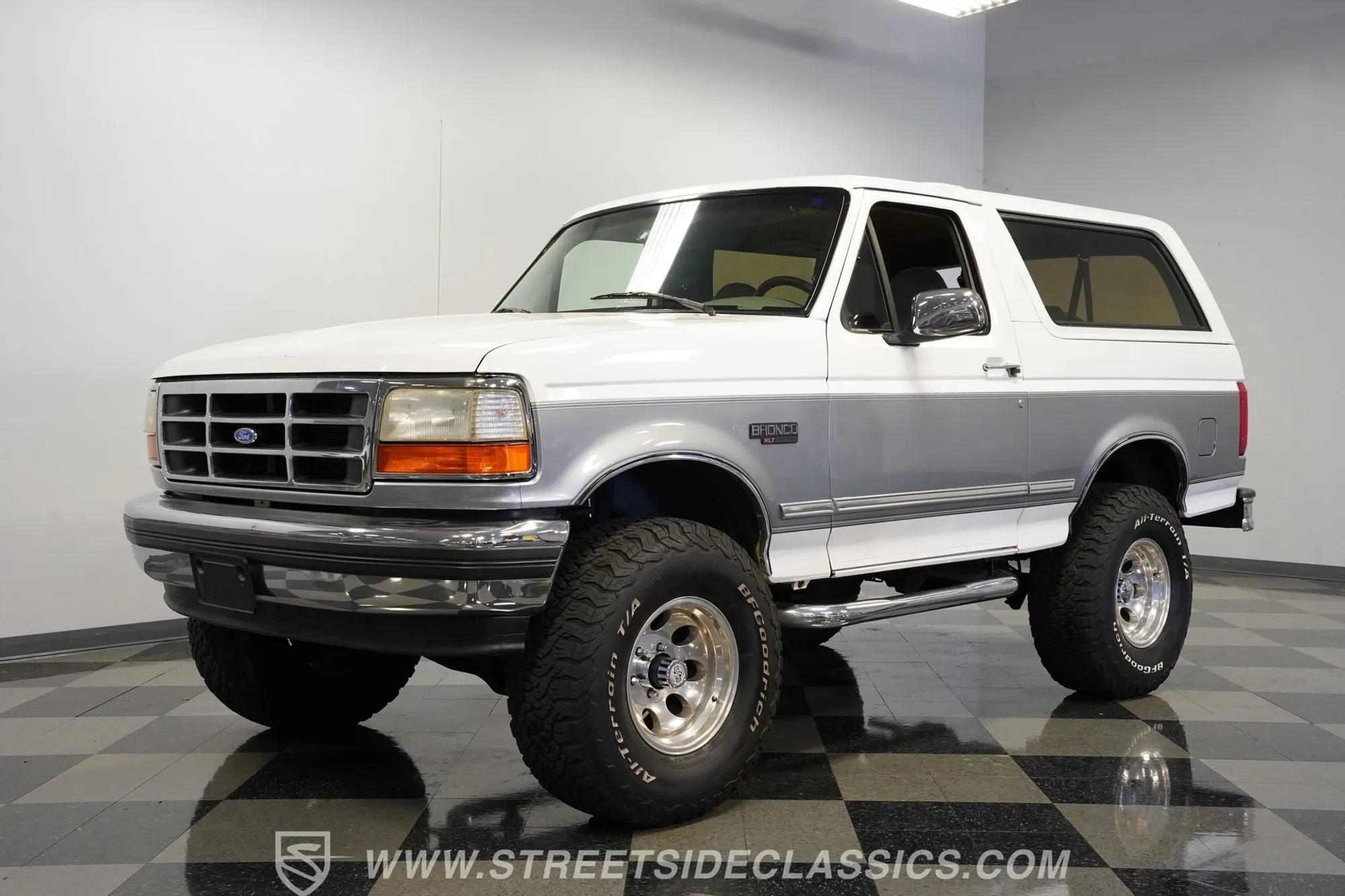 Ford Bronco