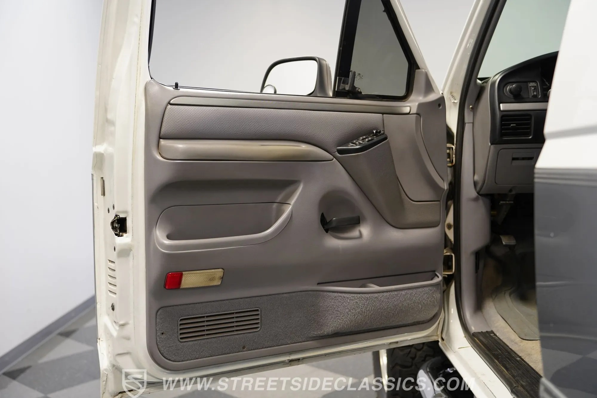 1995 Ford Bronco XLT 4×4