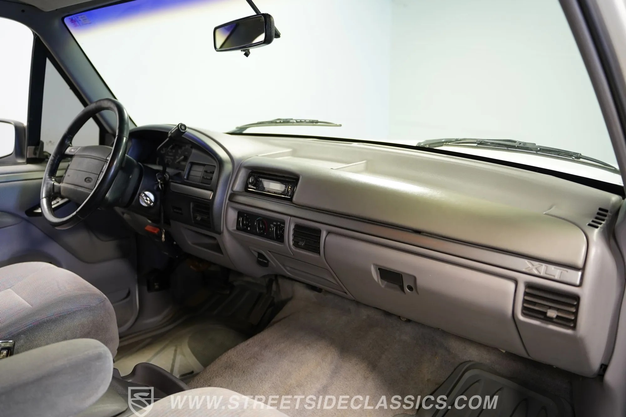 1995 Ford Bronco XLT 4×4