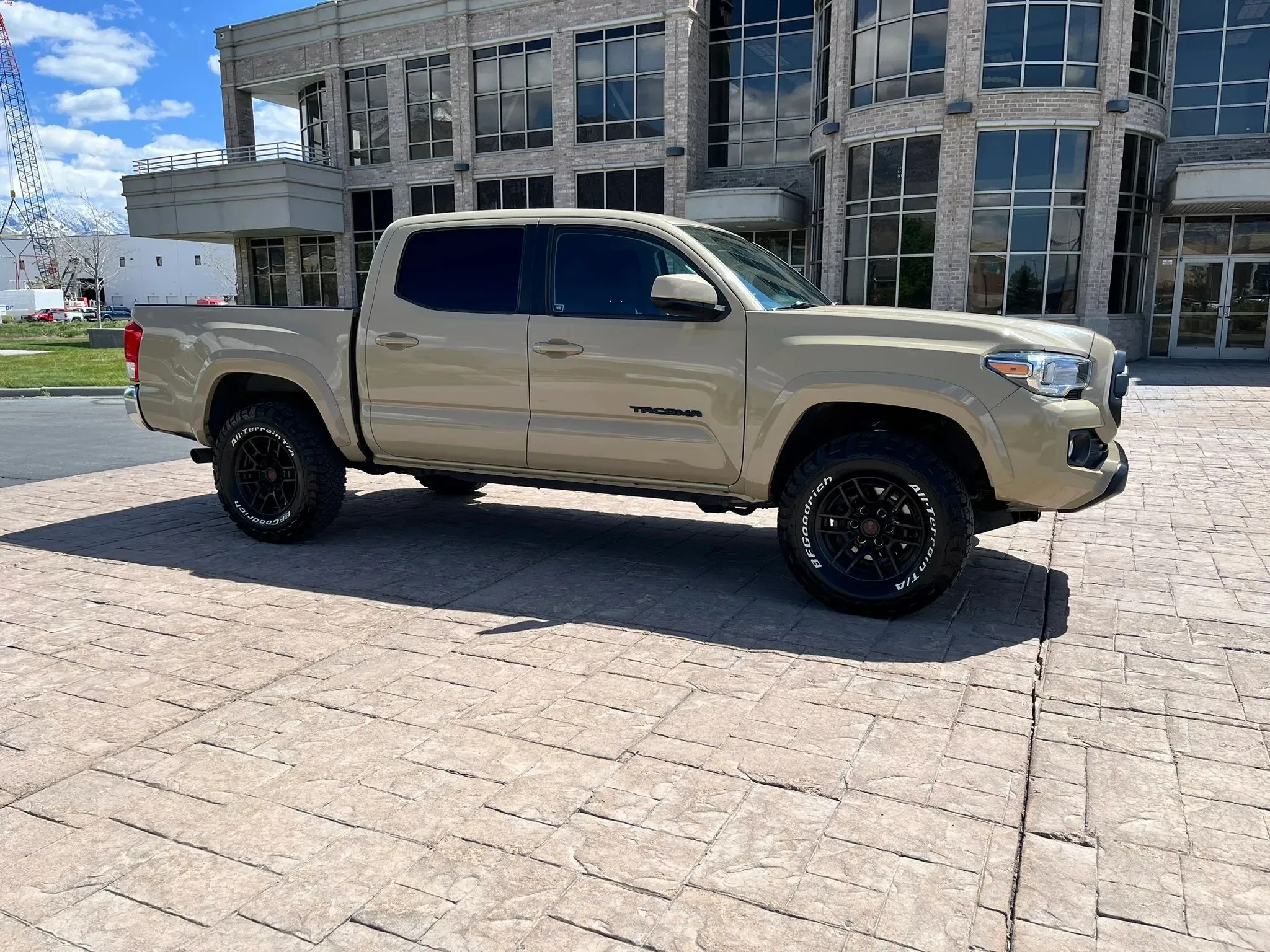  Toyota Tacoma