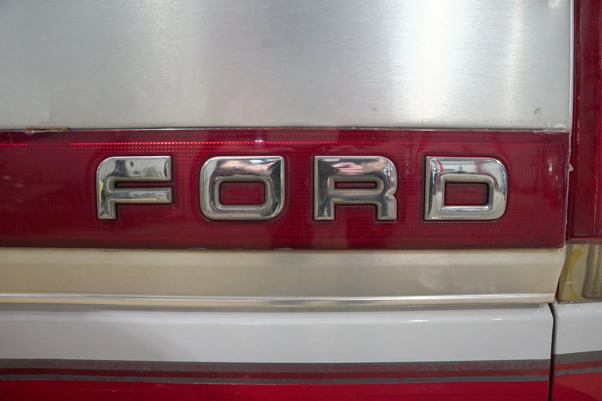 1987 Ford F150 XLT Lariat