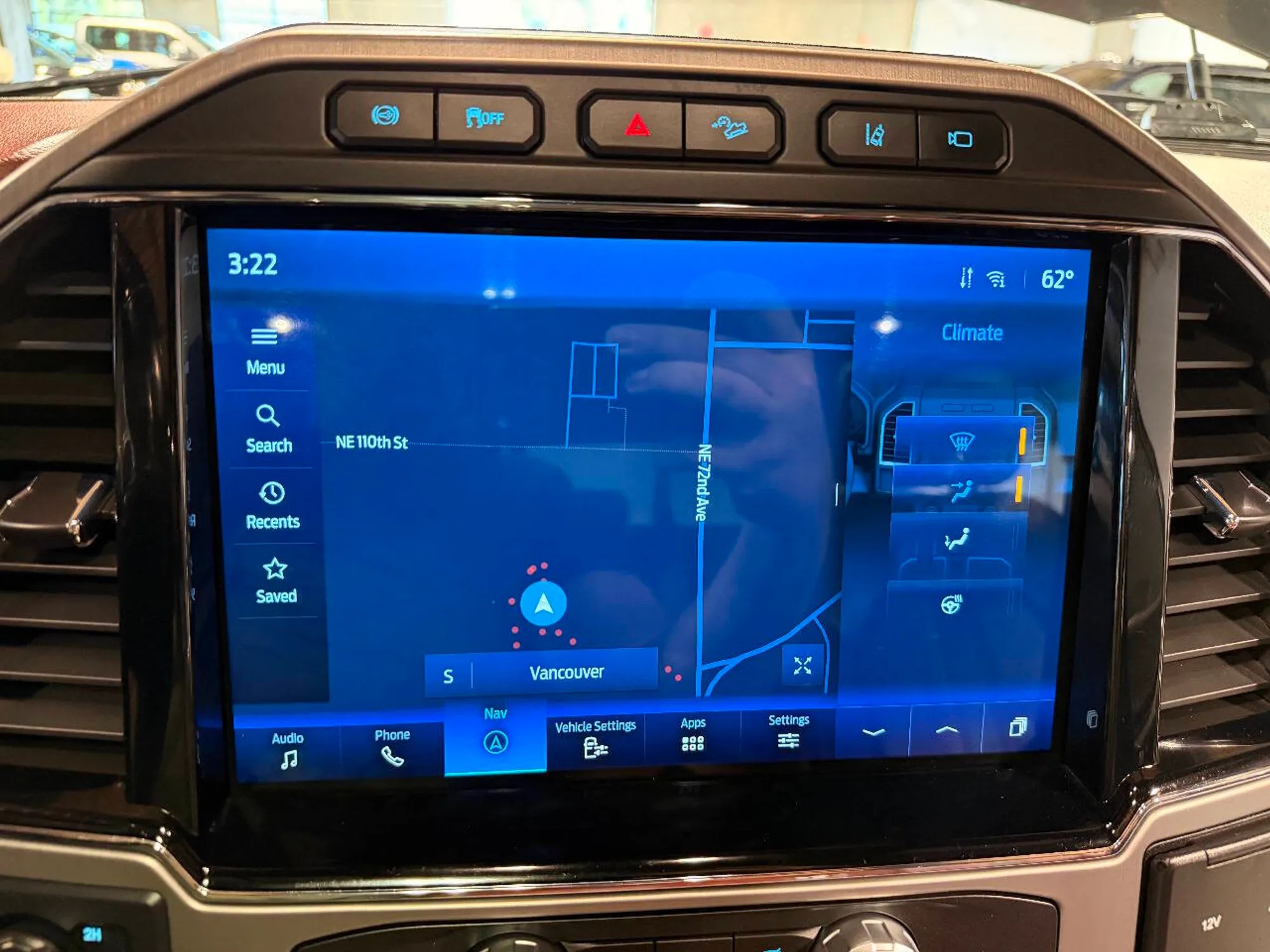 2022 Ford F-450 Super Duty Platinum