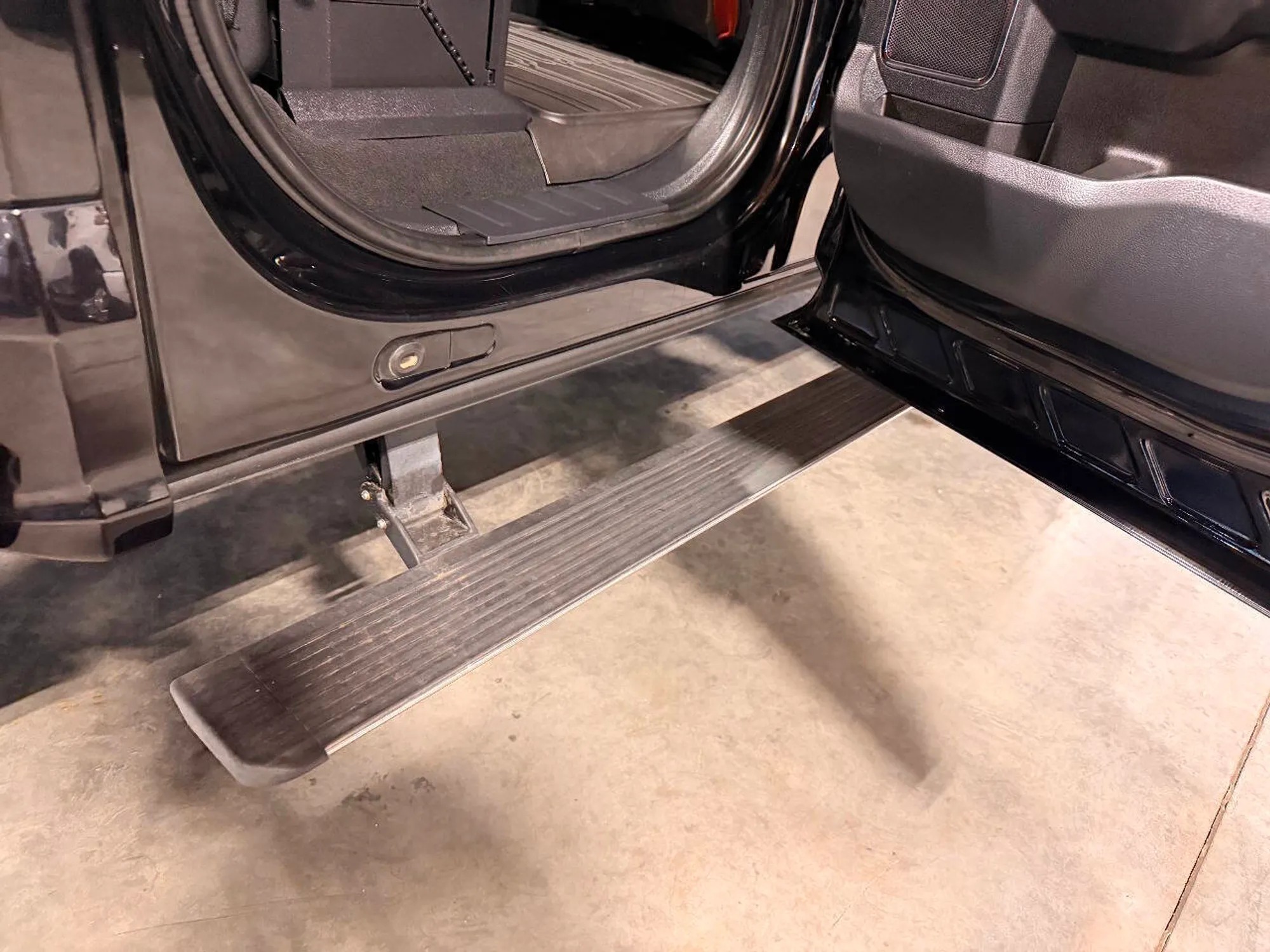 2022 Ford F-450 Super Duty Platinum