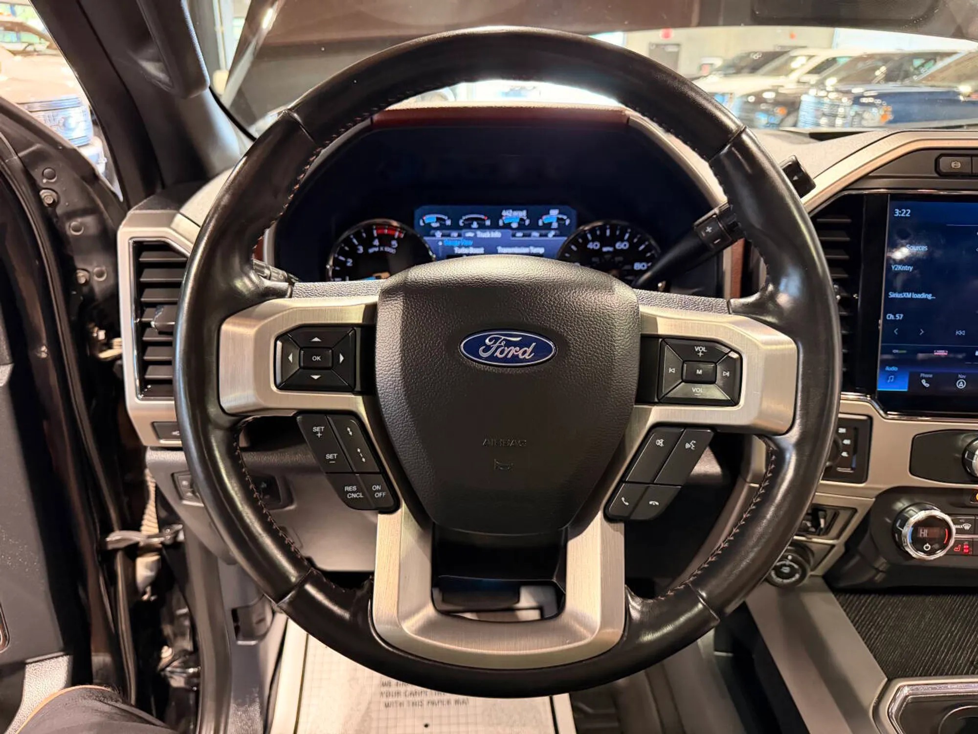 2022 Ford F-450 Super Duty Platinum