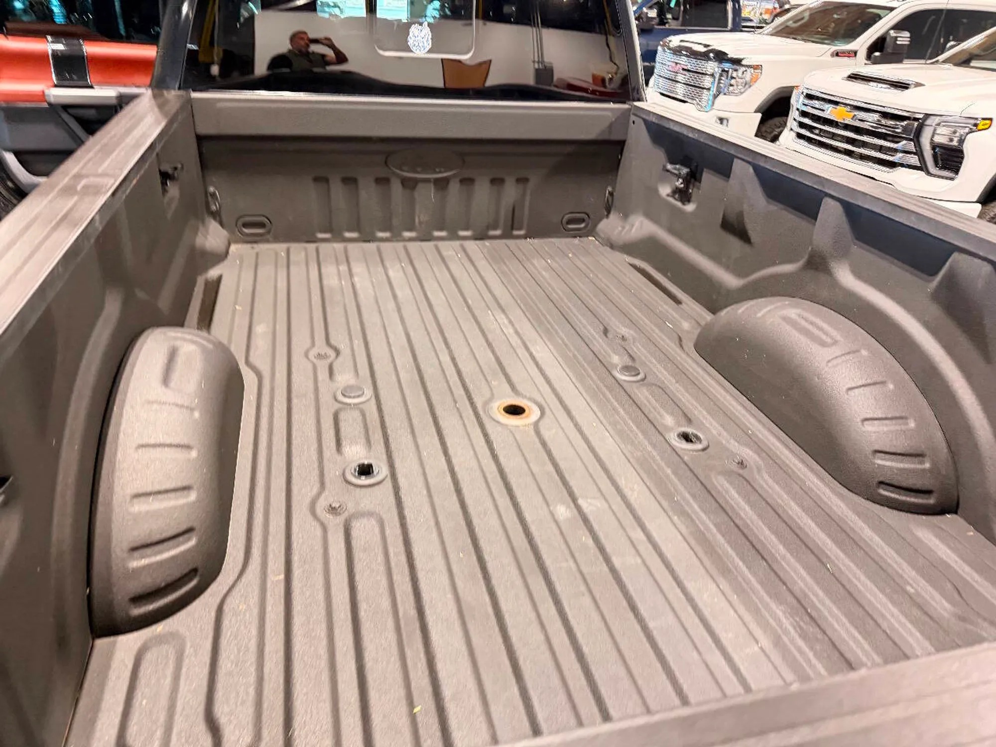 2022 Ford F-450 Super Duty Platinum