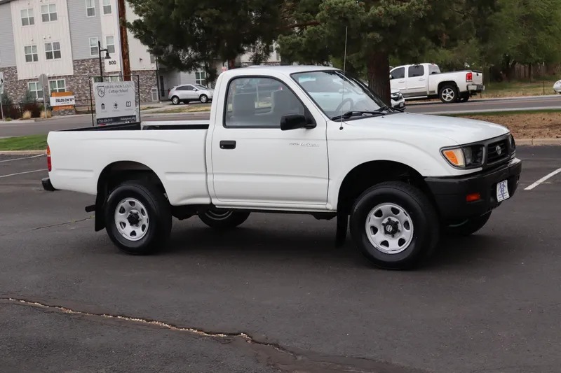  Toyota Tacoma