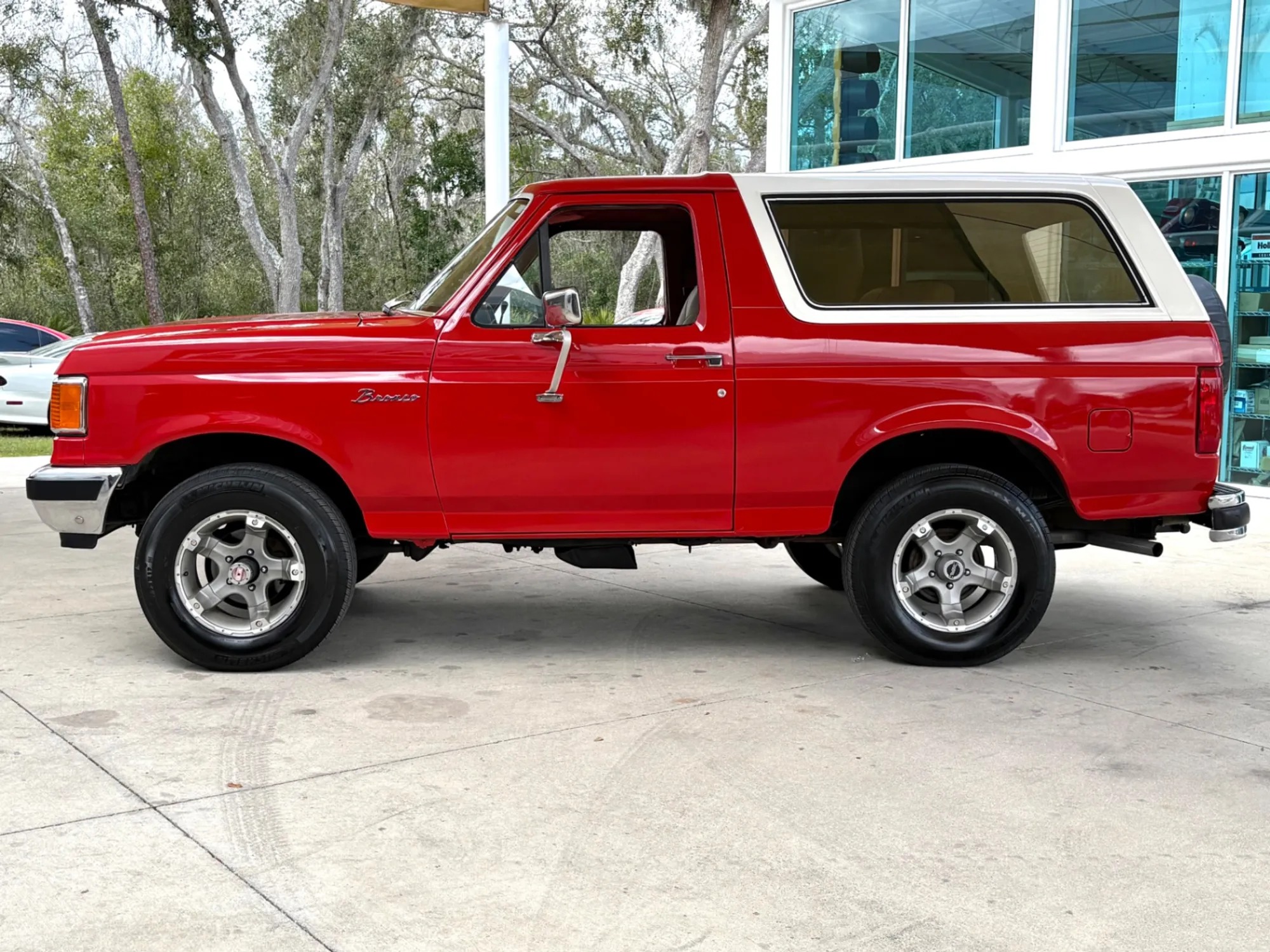 1989 Ford Bronco XLT