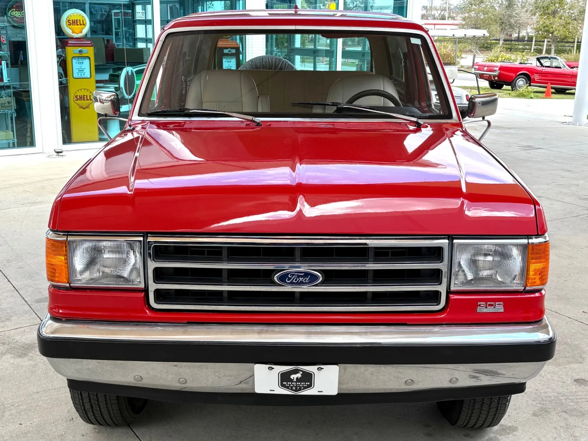 1989 Ford Bronco XLT - 2