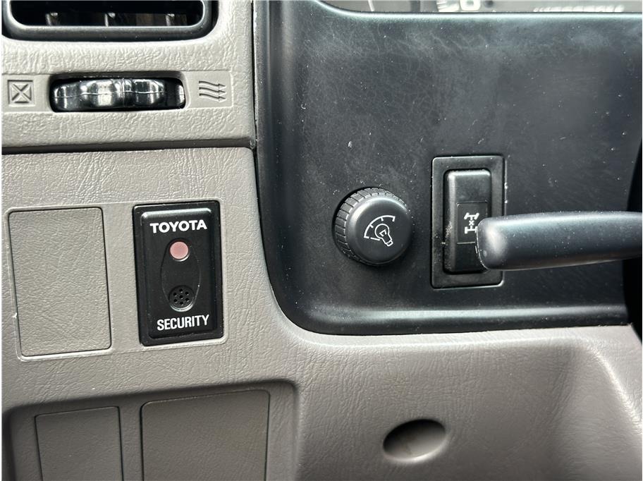 2001 Toyota 4Runner SR5