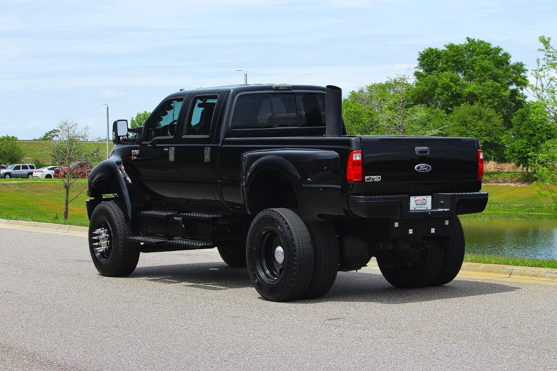 2012 Ford F-750 Night Ride Edition